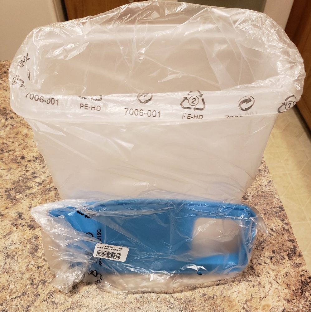 Brand New Tupperware  Super Cereal Storer.